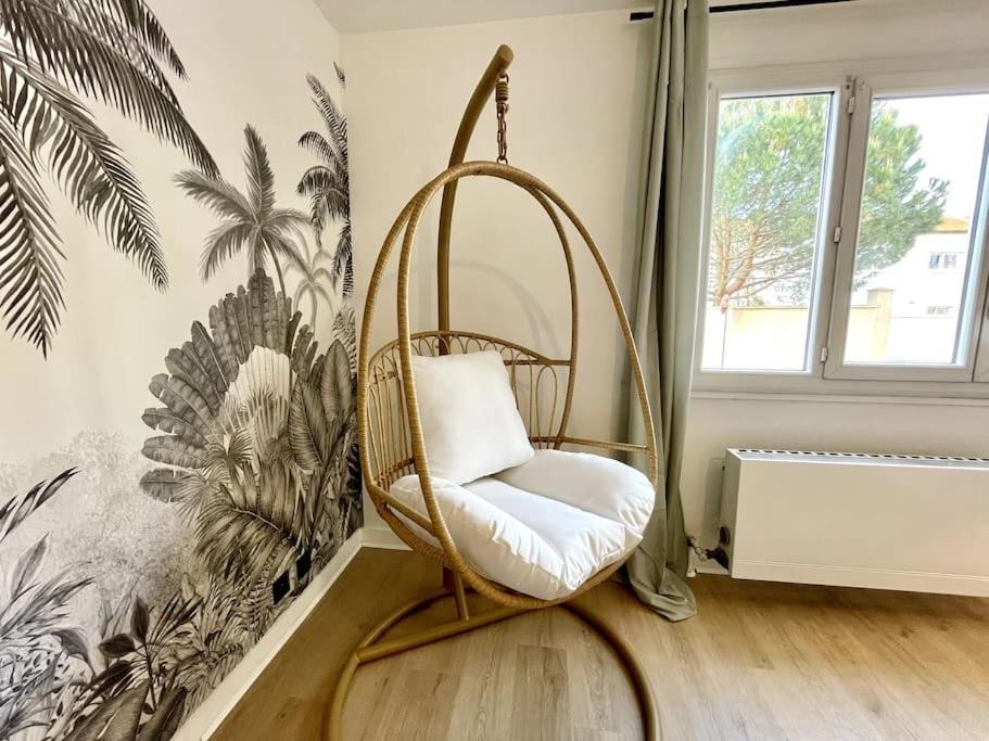 L'Instant Present - Calme & Elegant Proche Gare Apartment โรอาน ภายนอก รูปภาพ
